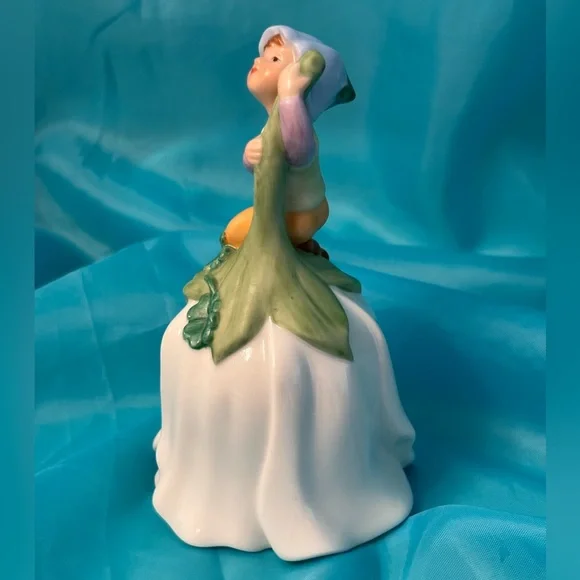 Avon Vintage Good Luck Bell 1983 - Picture 5 of 9